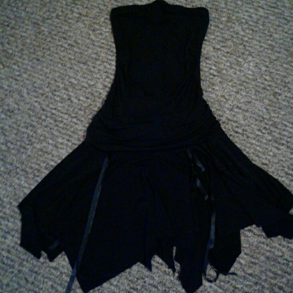 Strapless dress